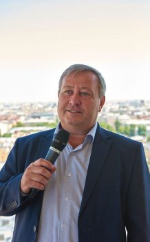 юрист петроконсалт Мирный Виктор